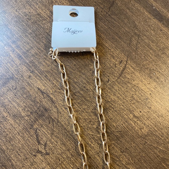 Necklace - Picture 2 of 2